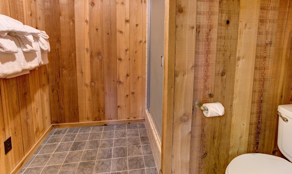 17B Tylers Timber Lodge Wawona Eksteriør billede
