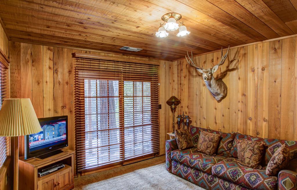 17B Tylers Timber Lodge Wawona Eksteriør billede
